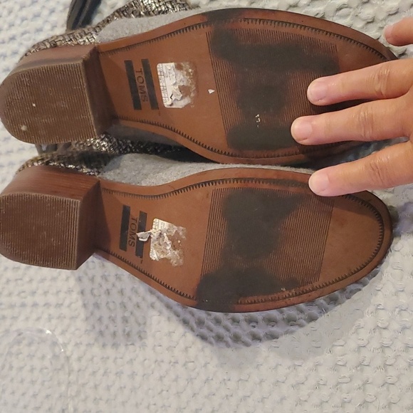 Toms Leila Metallic Boucle Ankle Boots Size 6.5 (#4) - Picture 6 of 6